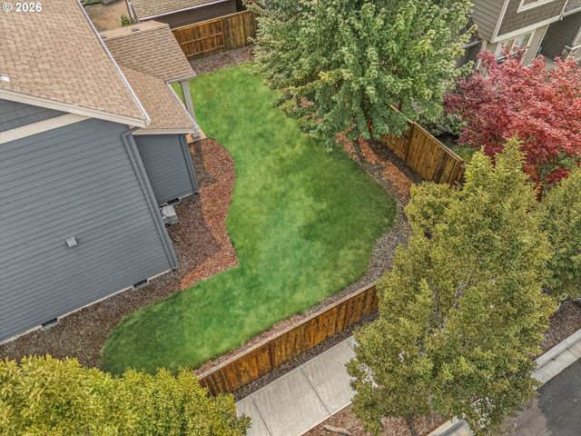 12725 ASPENWOOD Ln, Oregon City, OR 97045