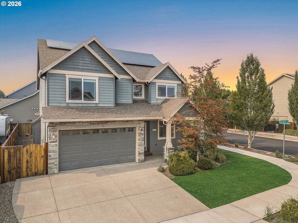 12725 ASPENWOOD Ln, Oregon City, OR 97045