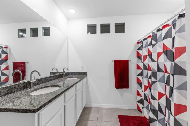 5295 BRACKS LANDING DRIVE, St Cloud, FL 34771