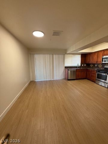 4289 Chrysalis Drive, Las Vegas, NV 89121