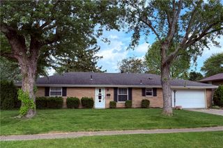 6820 Rushleigh Road, Englewood, OH 45322