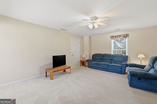 1669 McLain Road NW, Acworth, GA 30101