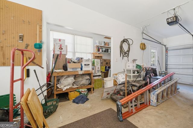 1669 McLain Road NW, Acworth, GA 30101