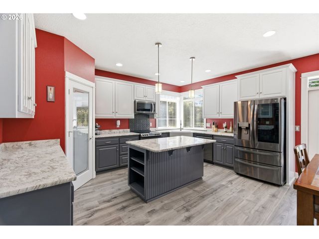 844 Nw FRED St, Sublimity, OR 97385