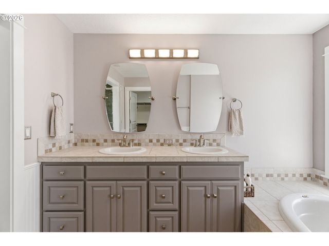 844 Nw FRED St, Sublimity, OR 97385