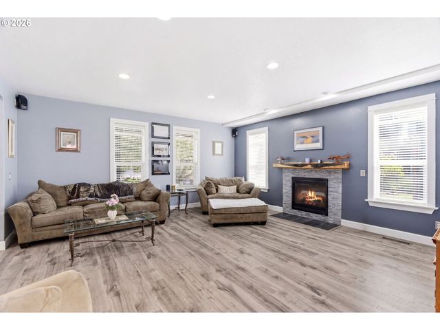 844 Nw FRED St, Sublimity, OR 97385
