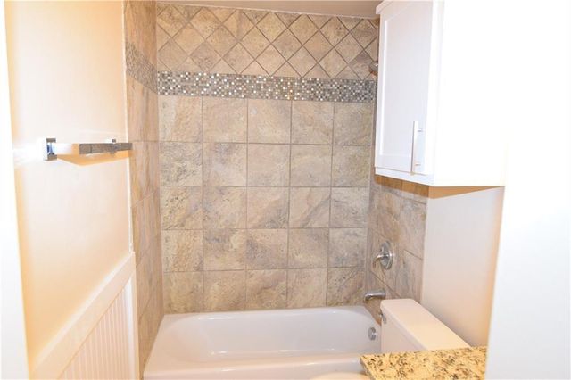 7110 Whispering Winds DR, Austin, TX 78745