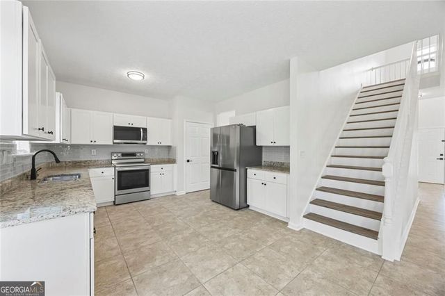 3405 Summer Brooke Way, Union City, GA 30291