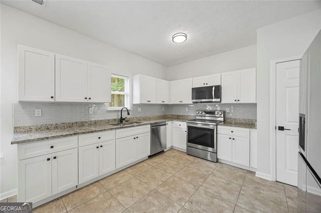 3405 Summer Brooke Way, Union City, GA 30291