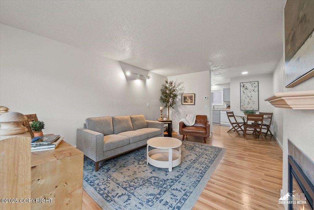943 E 12th Avenue, #6, Anchorage, AK 99501