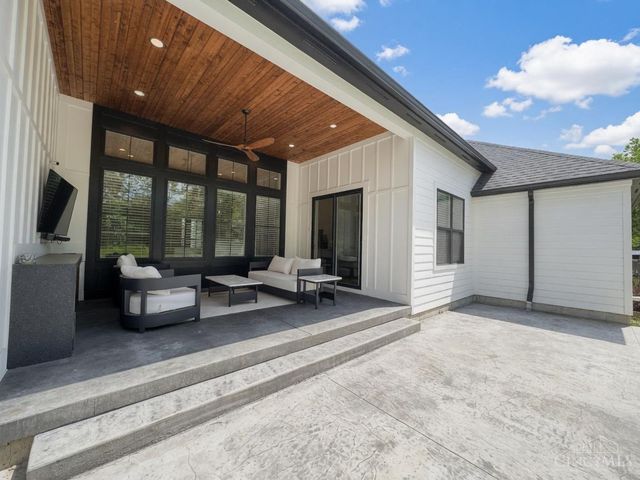 1931 Pine Run Lane, Batavia Twp, OH 45103