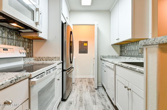 897 Fording Island Rd Apt 1214, Bluffton, SC 29910