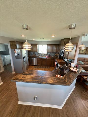 653 Waypoint Drive, Palacios, TX 77465