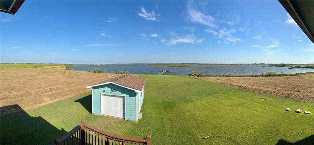 653 Waypoint Drive, Palacios, TX 77465