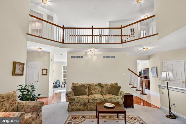 328 CREEK CROSSING LN, Chester Springs, PA 19425