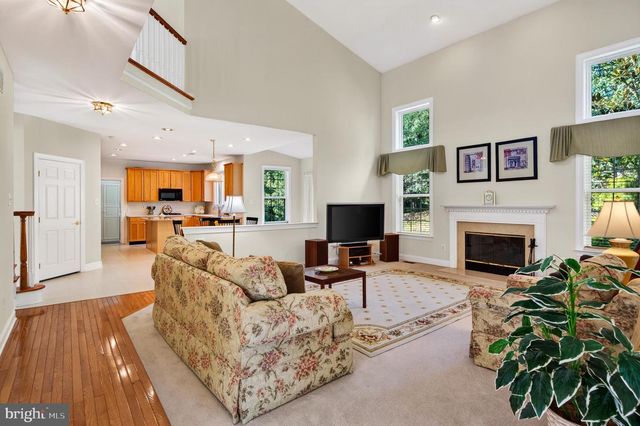 328 CREEK CROSSING LN, Chester Springs, PA 19425