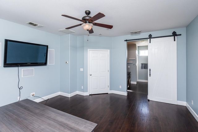 6216 Lonetree Blvd, Rocklin, CA 95765