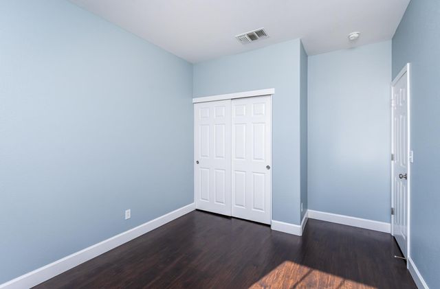 6216 Lonetree Blvd, Rocklin, CA 95765