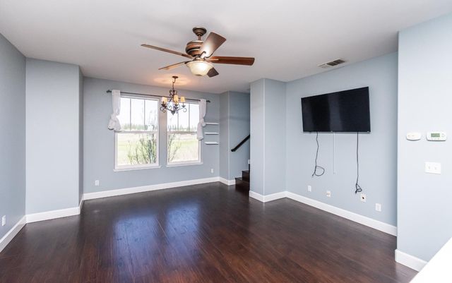 6216 Lonetree Blvd, Rocklin, CA 95765