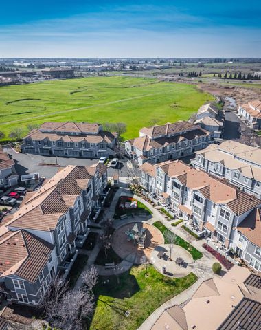 6216 Lonetree Blvd, Rocklin, CA 95765