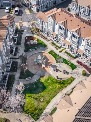 6216 Lonetree Blvd, Rocklin, CA 95765