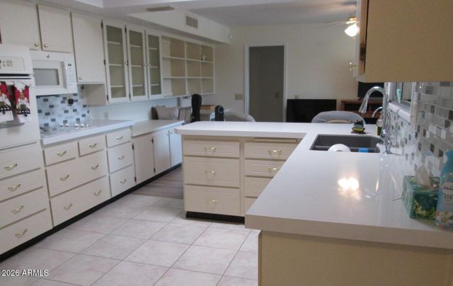 12431 W MARBLE Drive W, Sun City West, AZ 85375