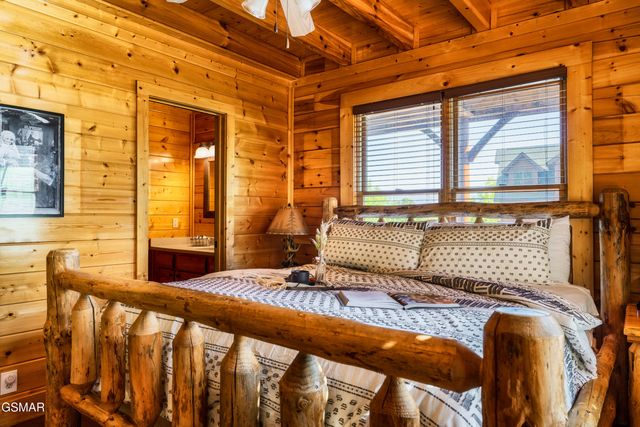 2739 Mountain Preserve Drive, Sevierville, TN 37862