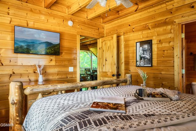 2739 Mountain Preserve Drive, Sevierville, TN 37862