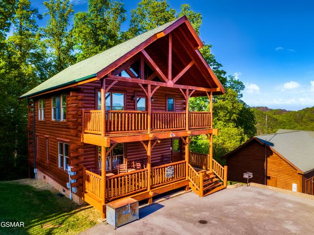 2739 Mountain Preserve Drive, Sevierville, TN 37862