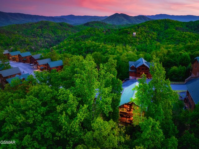 2739 Mountain Preserve Drive, Sevierville, TN 37862