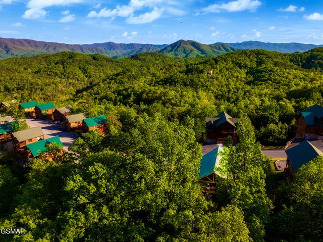 2739 Mountain Preserve Drive, Sevierville, TN 37862
