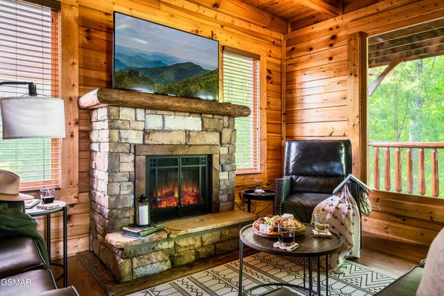 2739 Mountain Preserve Drive, Sevierville, TN 37862