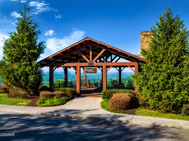 2739 Mountain Preserve Drive, Sevierville, TN 37862