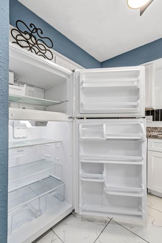 2119 Place Rebecca Lane F8, Houston, TX 77090
