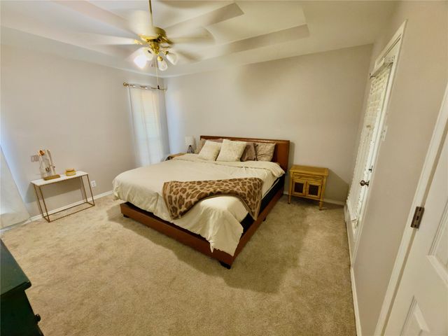 3910 Castlegate Drive, Paris, TX 75462