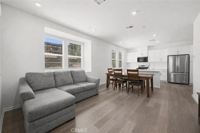 7541 Caspia Court, Chino, CA 91708