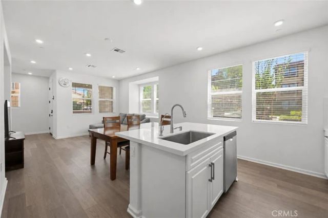7541 Caspia Court, Chino, CA 91708