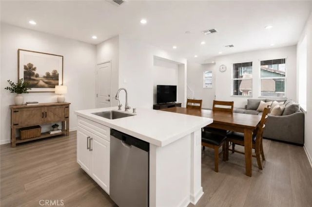 7541 Caspia Court, Chino, CA 91708