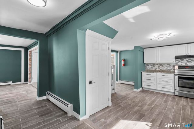 13 Harland Road, Norwich, CT 06360