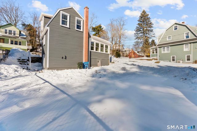 13 Harland Road, Norwich, CT 06360