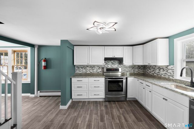 13 Harland Road, Norwich, CT 06360