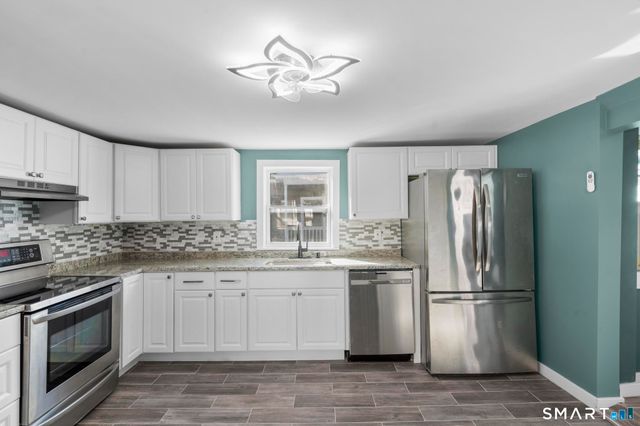 13 Harland Road, Norwich, CT 06360