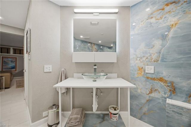 500 Winston Salem Ave Apt 503, Virginia Beach, VA 23451