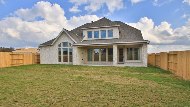 425 Lone Ranger Drive, Montgomery, TX 77316