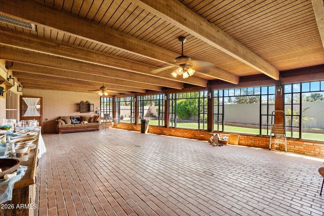 321 E Concorda Drive, Tempe, AZ 85282