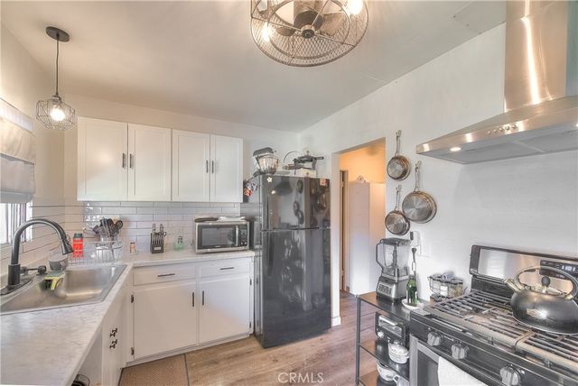 550 W Laurel, Colton, CA 92324