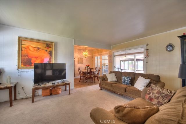 550 W Laurel, Colton, CA 92324