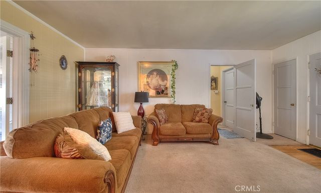 550 W Laurel, Colton, CA 92324