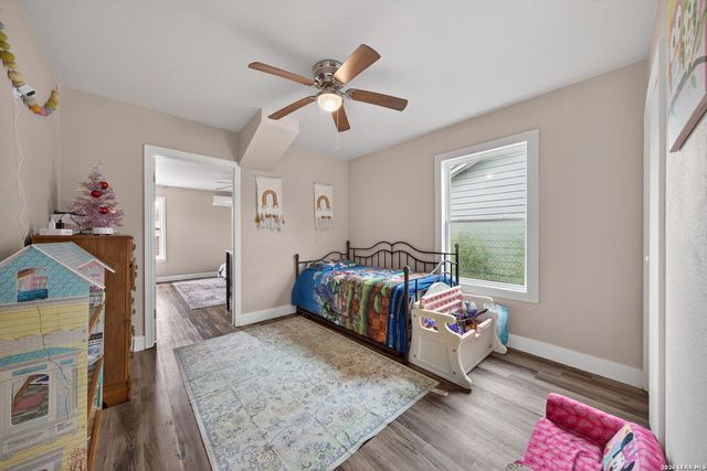 303 Winburn Ave, Schertz, TX 78154