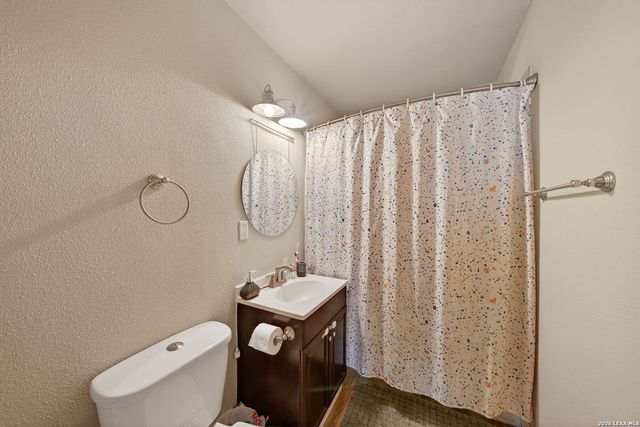 303 Winburn Ave, Schertz, TX 78154